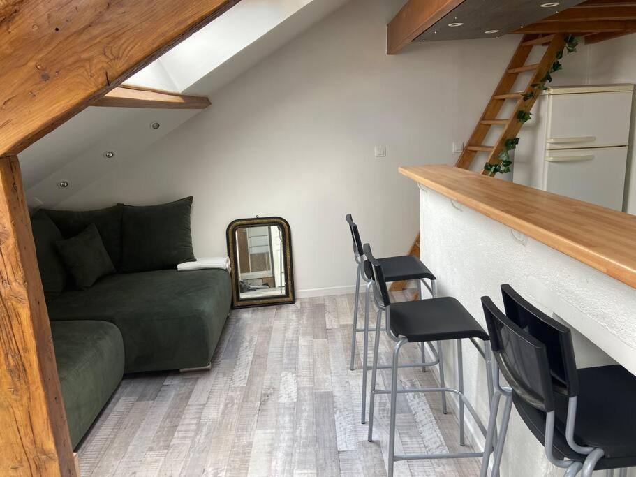 Cocon Apartment Courcy  Bagian luar foto