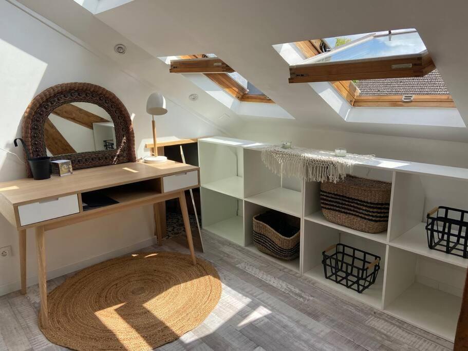 Cocon Apartment Courcy  Bagian luar foto